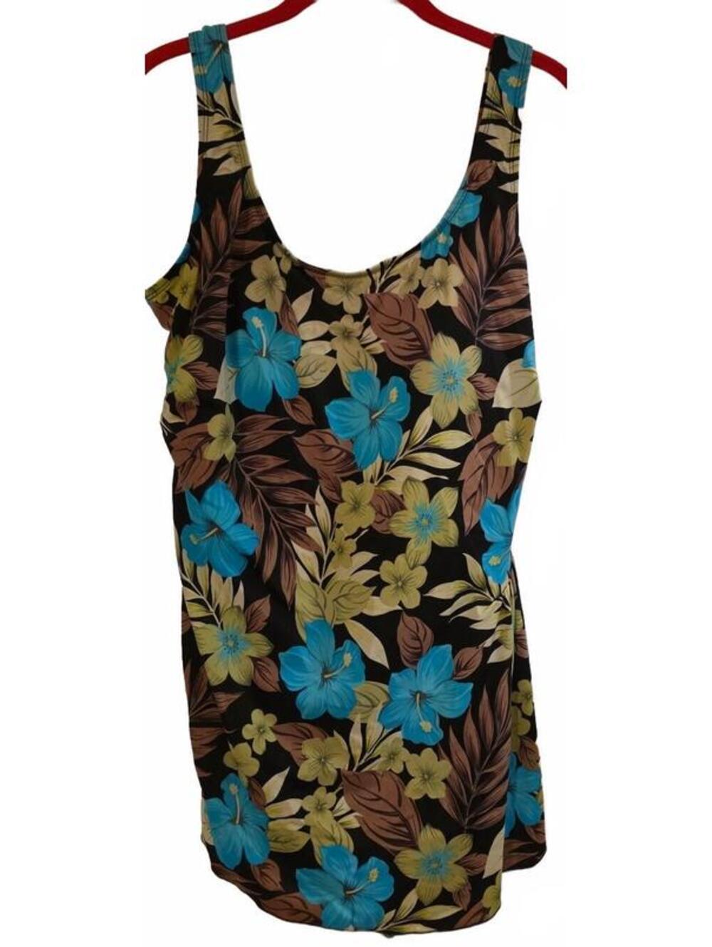 Women's Size 22 Floral One-Piece Swimsuit with Scoop Neck in Nylon-Spandex Blend